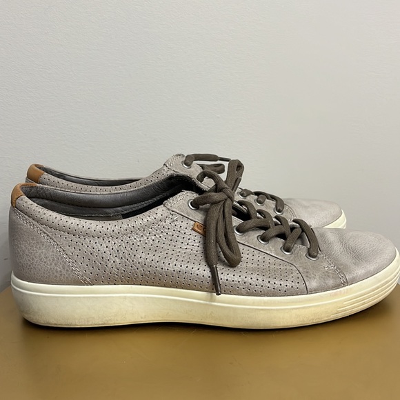 Men’s Ecco Soft 7 Perforated Gray Sneakers Shoes Size 10 - Picture 4 of 9
